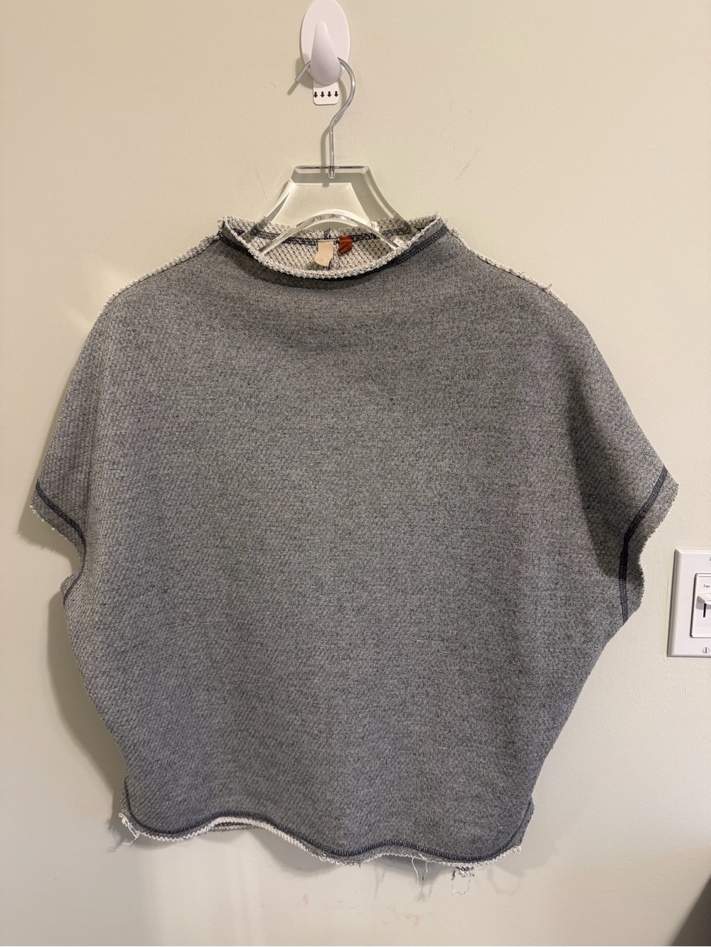 Anthropologie Pilcro Funnel Neck Knit Cap Sleeve Pullover Top Gray Raw Hem
